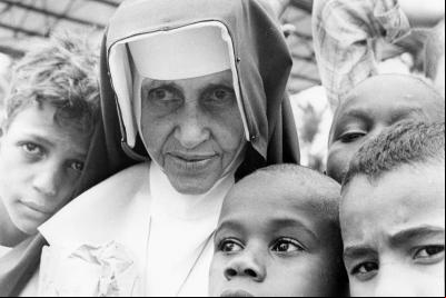 Irmã Dulce é canonizada e se torna 1ª santa brasileira