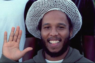 Campanha do Unicef tem regravação de “One Love” com parentes de Bob Marley