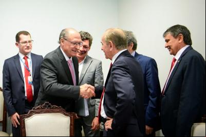 Governo eleito propõe PEC para acomodar despesas "inadiáveis" em 2023  