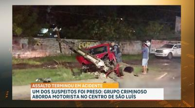 Motorista tenta escapar de assalto e carro colide com poste na região do Itaqui-Bacanga