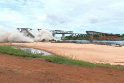 Operação implode o que sobrou da ponte entre Maranhão e Tocantins